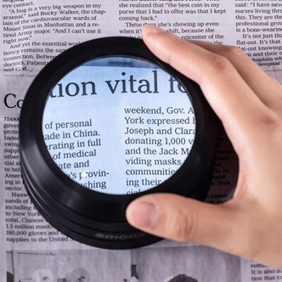 확대경 독서 확대기 휴대용 노안 돋보기 대표이미지